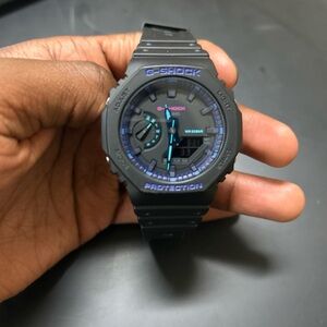 G-Shock Black and Purple Smartwatch
